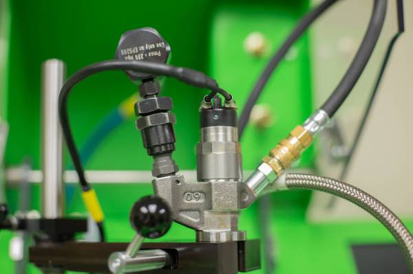 Dan's Diesel Performance, INC. - Injector testing